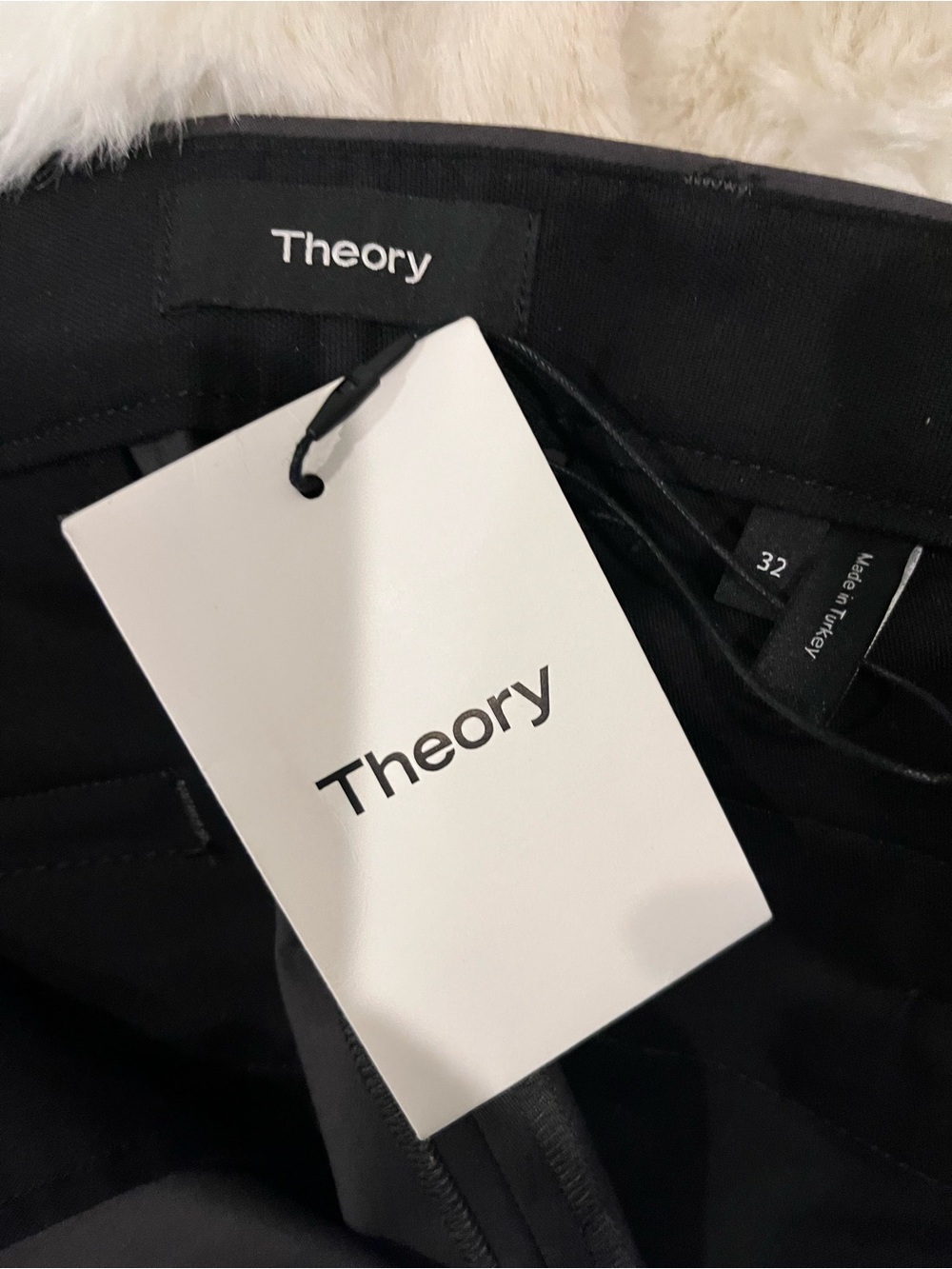 THEORY Men's OLIVR Flat Front Shorts Sz 32 ORIG $195! NEW LUXURY!